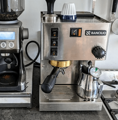 Machine expresso domestique Rancilio Silvia avec buse vapeur